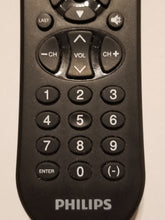 Philips SRP2013B/27 CL5 7252 1935 1742C TV Remote Control lower front view