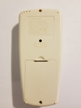 White Harbor Breeze ceiling fan and air conditioner remote control FCC ID: CHQ8BT7096T