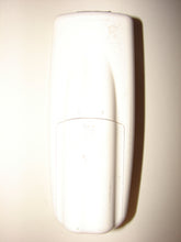 photo of rear of Samsung Air Conditioner Remote Control ARC-755