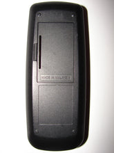 LP20049-005 Magnavox TV VCR Remote Control 727M back side image